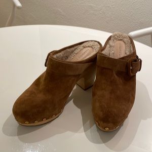 Veronica Beard Dacey Shearling Suede Clogs, Size 10 great condition